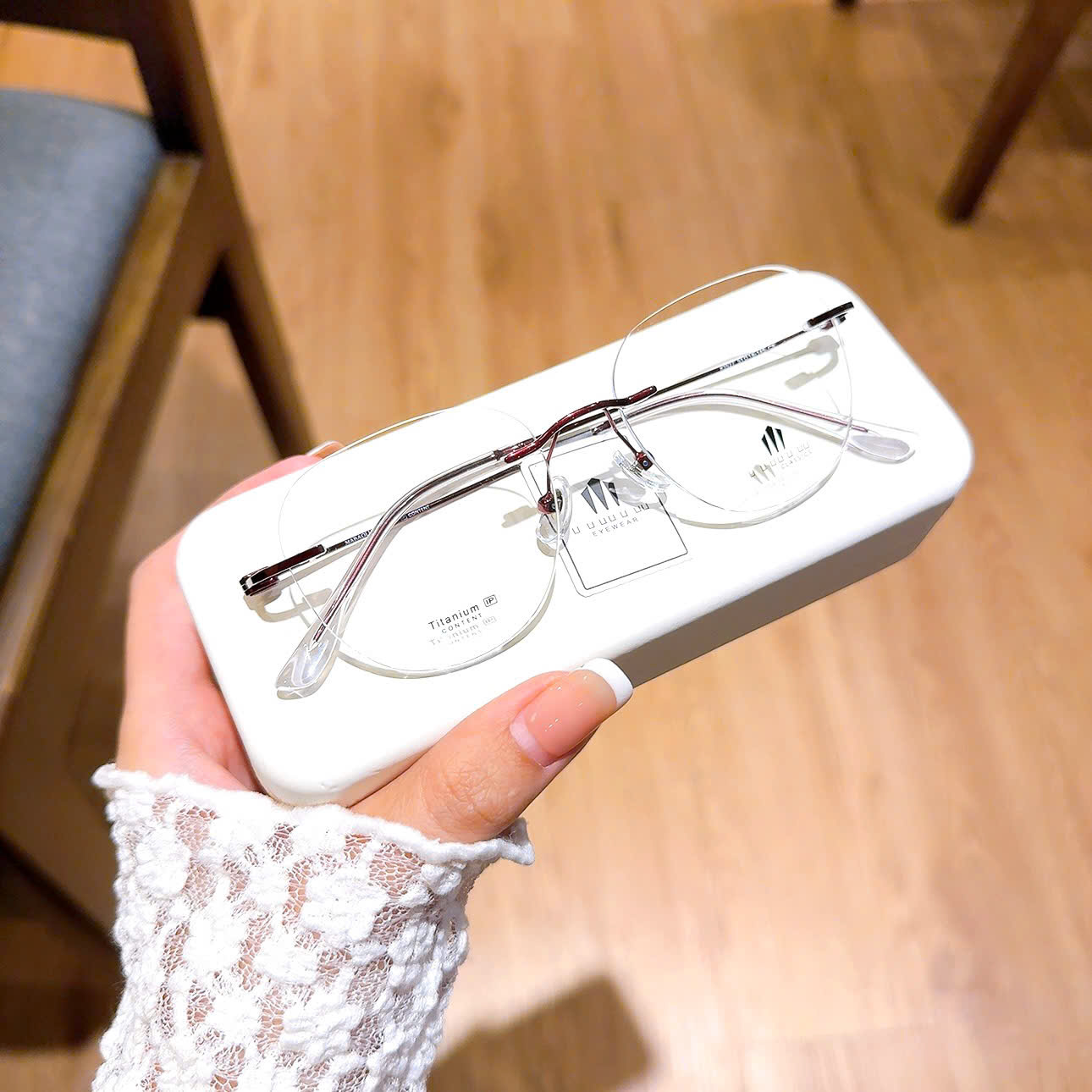 UUU Classics - Titanium Content 24